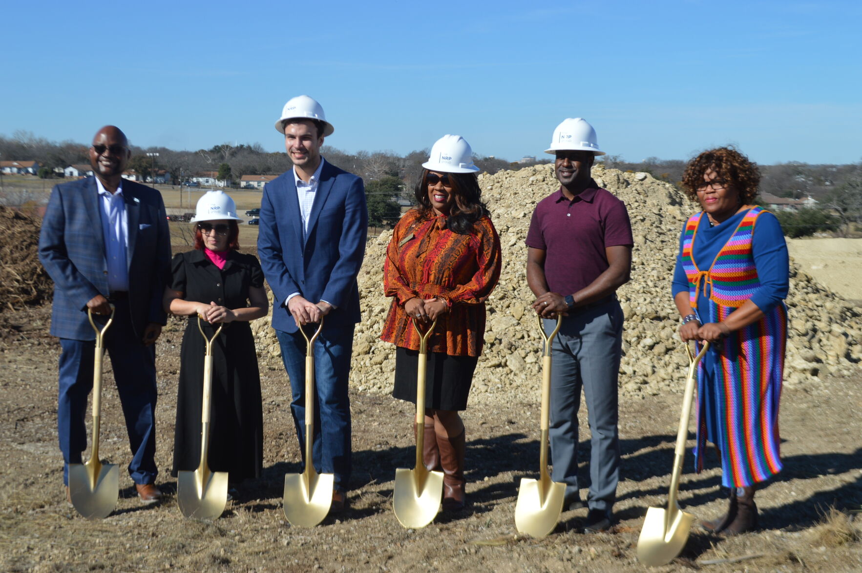The Killeen City Council, in partnership with the NRP Group, broke ground on a new 368-unit apartment complex in north Killeen Thursday.